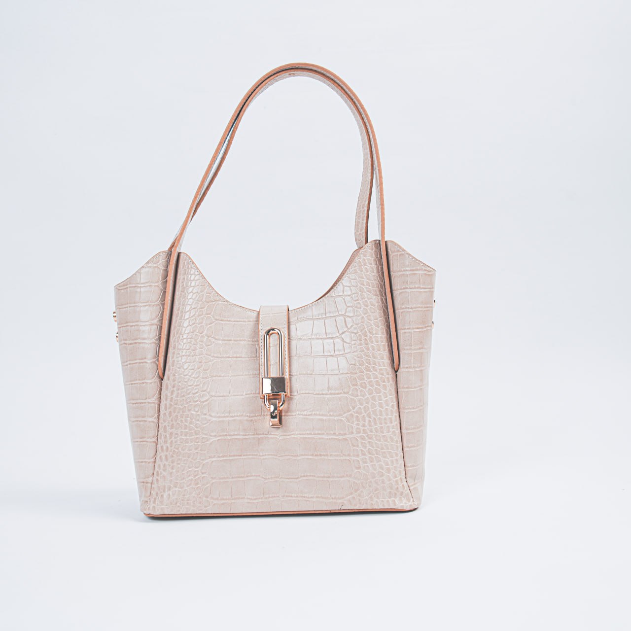 G-8838 White